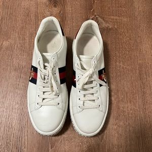 Gucci women